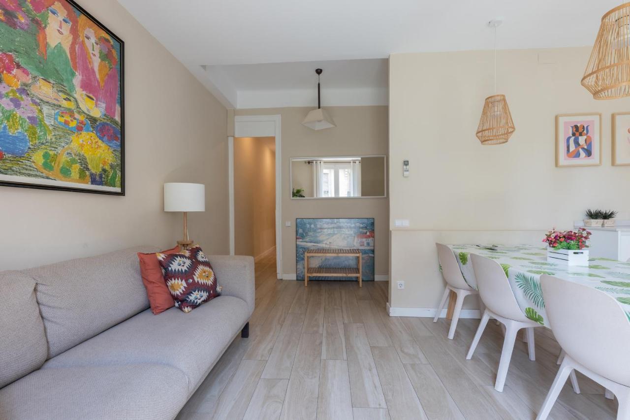 Aparteasy - Family 4-Bedroom Apartment Apartment *